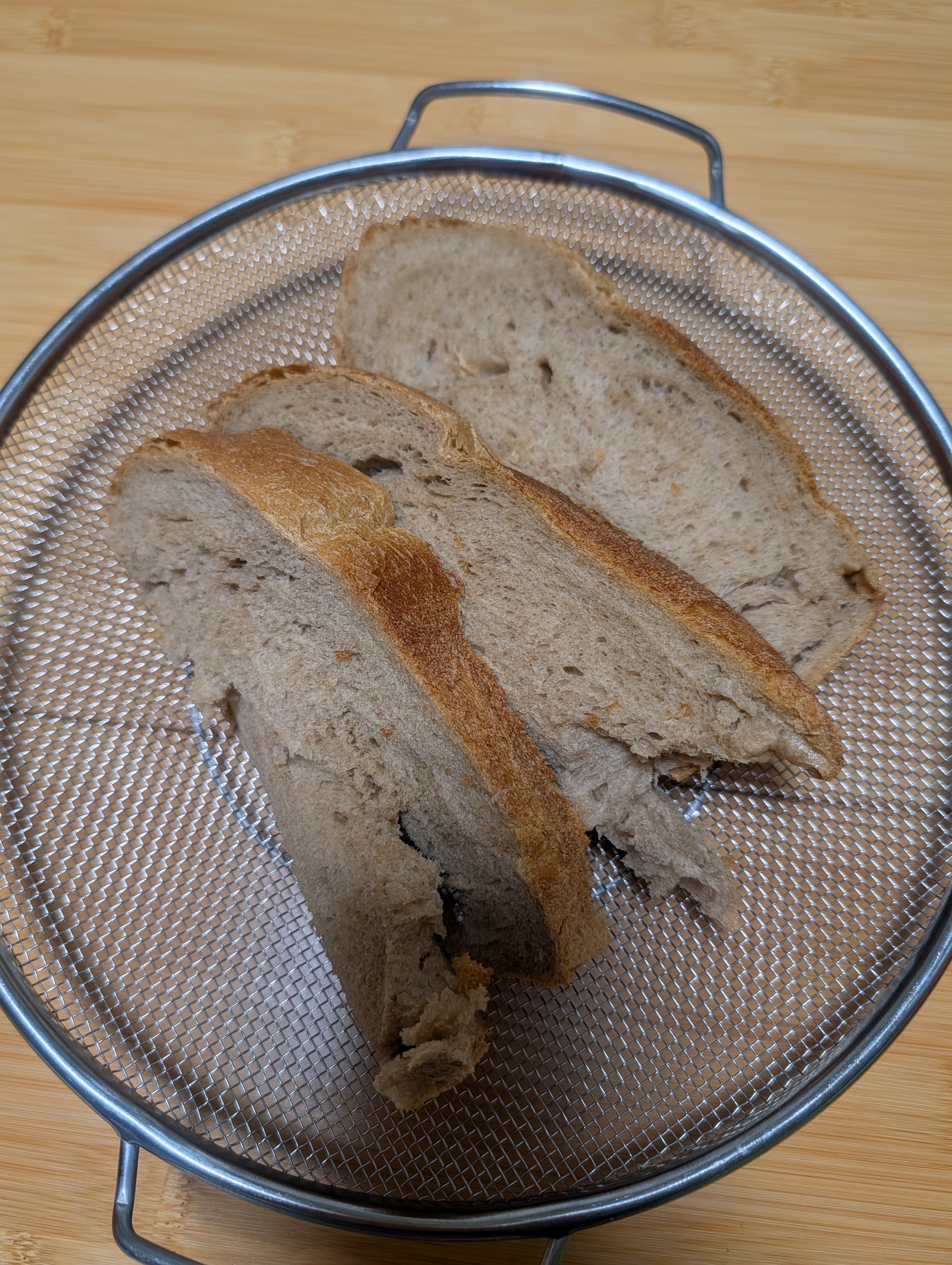 An image of sliced brown bread